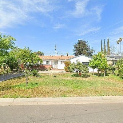 5081 E Hedges Ave, Fresno, CA 93727