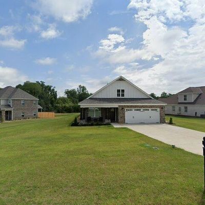 51 Quail Run Ave, Smiths Station, AL 36877