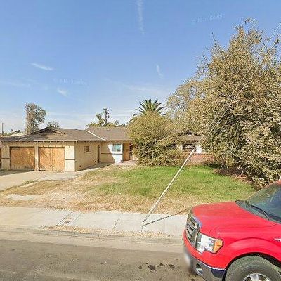 510 Visalia St, Hanford, CA 93230