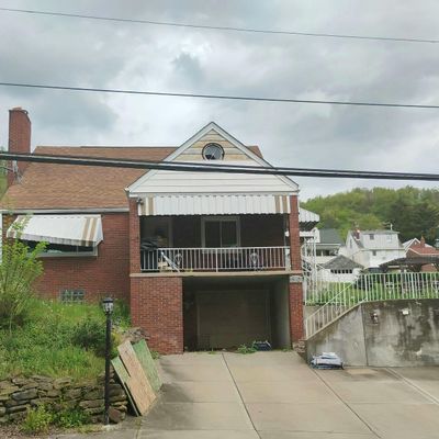 510 W 8 Th Ave, Tarentum, PA 15084