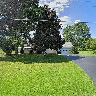 5121 Seneca Rd, Sharpsville, PA 16150