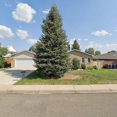 5135 Mccue Dr, Cheyenne, WY 82009