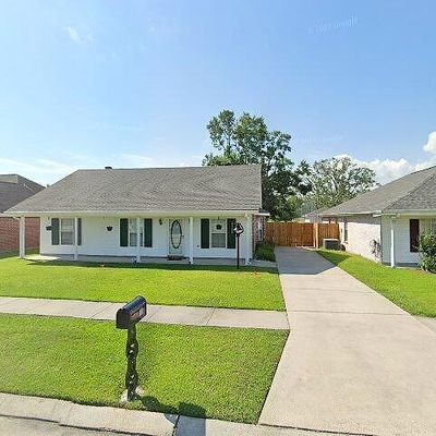 515 Cavaness Dr, Houma, LA 70364