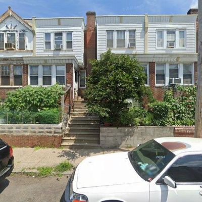 443 Fern St, Philadelphia, PA 19120