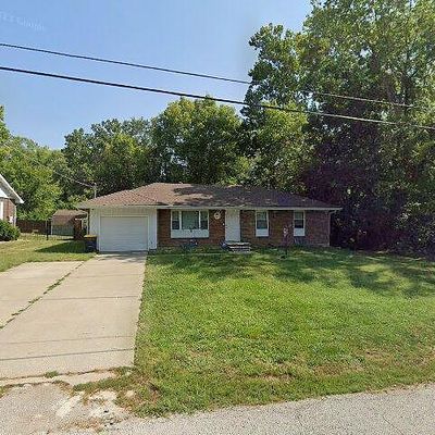 4445 N Oakley Ave, Kansas City, MO 64117