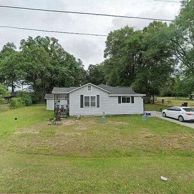 45 Willie Crook Ave, Satsuma, AL 36572