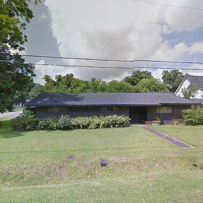 4501 Harrison Ave, Groves, TX 77619