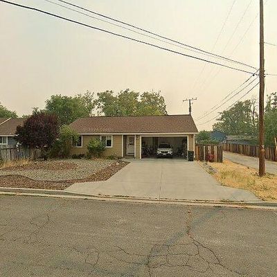 451 E Prather St, Montague, CA 96064