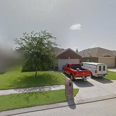 4539 Crown Ln, Baytown, TX 77521