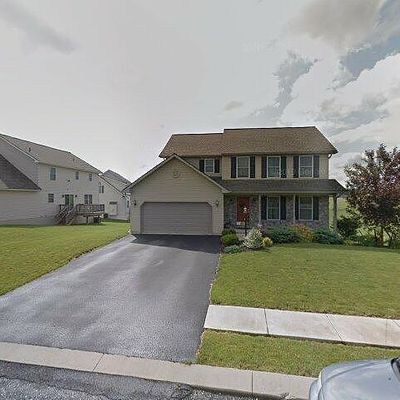 46 Creek Dr, Fredericksburg, PA 17026