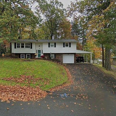 46 Dogwood Dr, Lock Haven, PA 17745