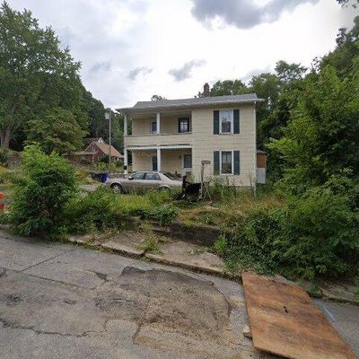 46 Pleasant St, Torrington, CT 06790