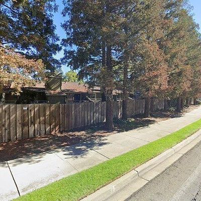 460 Eastgate Ln, Martinez, CA 94553