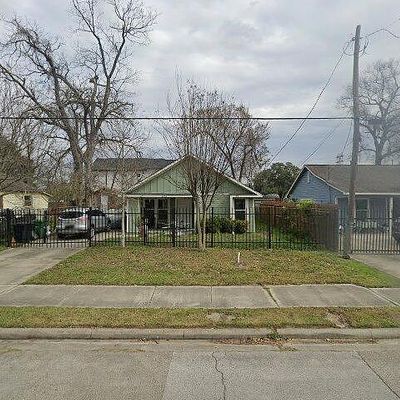 4616 Terry St, Houston, TX 77009