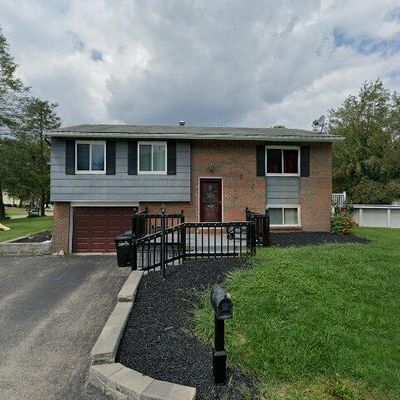 463 Crescent Boulevard Ext, Crescent, PA 15046