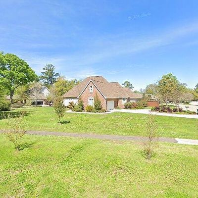 55 Pine Ln, Hammond, LA 70401