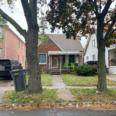 5505 Maple St, Dearborn, MI 48126