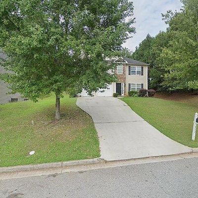 5573 Rock Lake Dr, Atlanta, GA 30349