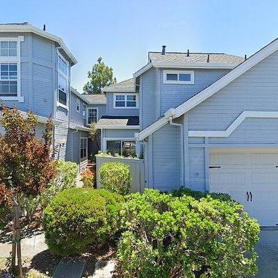 56 Mariners Cir, San Rafael, CA 94903