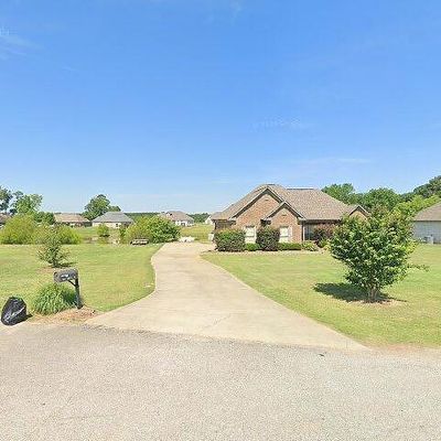 56 Oneil St, Ecru, MS 38841