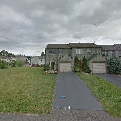 560 Brandywine Dr, Cranberry Township, PA 16066