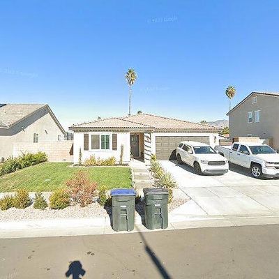 560 Brittania Rd, Hemet, CA 92543