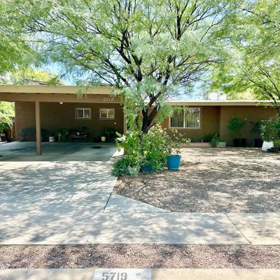 5719 S Ray Sv, Tucson, AZ 85706