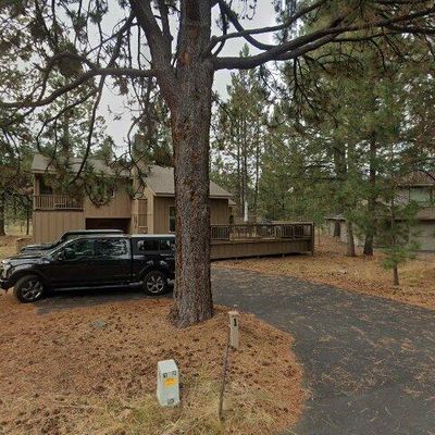 57379 Lowland Ln # 1, Sunriver, OR 97707