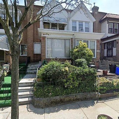 5744 Haddington St, Philadelphia, PA 19131