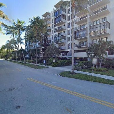 575 Crandon Blvd #306, Key Biscayne, FL 33149