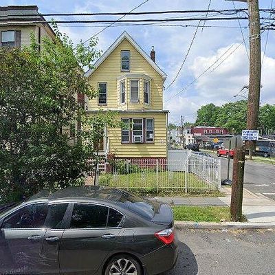 586 Lyons Ave, Irvington, NJ 07111