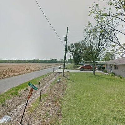 5921 Laura Rd, Fordoche, LA 70732