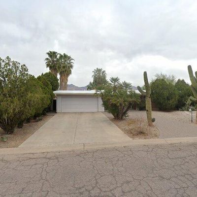 5945 E North St, Tucson, AZ 85712