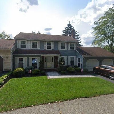 6 Birdseye Cir, Wayne, NJ 07470