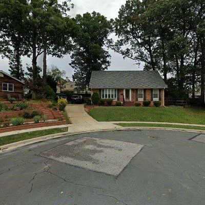 6 Centerhill Ct, Linthicum Heights, MD 21090