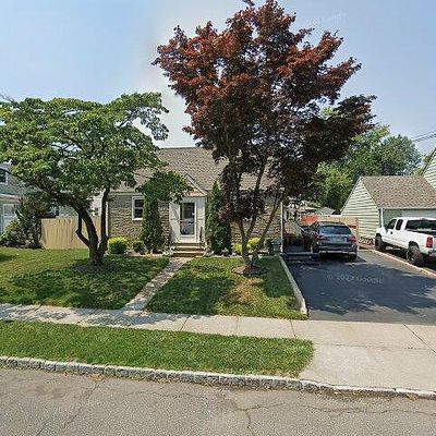 60 Armstrong St, South Bound Brook, NJ 08880