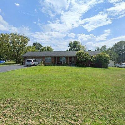 602 Duncan Ln, Central City, KY 42330