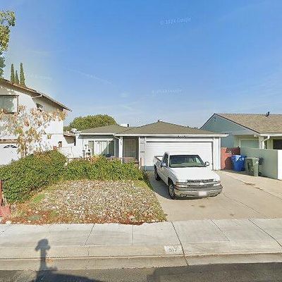 517 Morgan St, Manteca, CA 95336