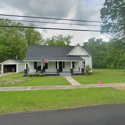 519 N Columbus Ave, Louisville, MS 39339