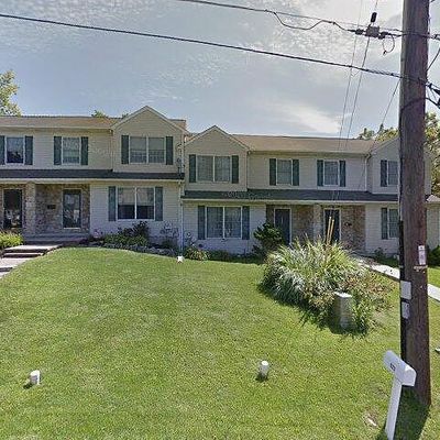 523 S New St, Nazareth, PA 18064