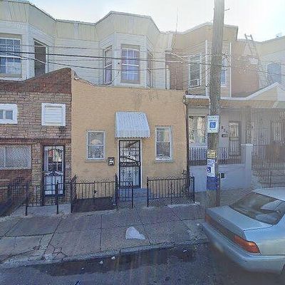 526 W Pike St, Philadelphia, PA 19140