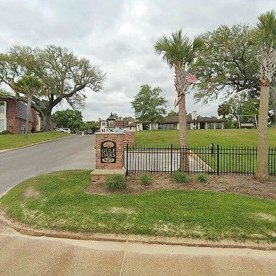 527 Front Beach Dr #78, Ocean Springs, MS 39564