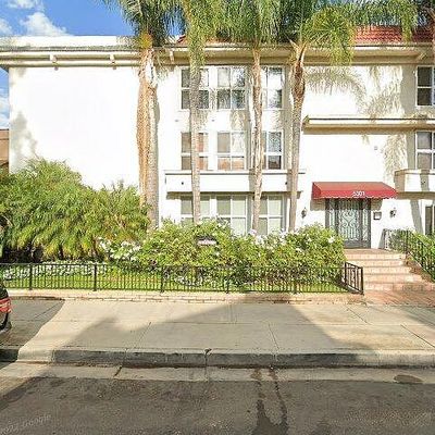 5301 Yarmouth Ave #11, Encino, CA 91316