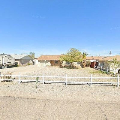 5405 Maricopa Dr, Topock, AZ 86436