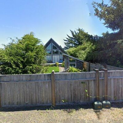 542 Ocean Shores Blvd Sw, Ocean Shores, WA 98569