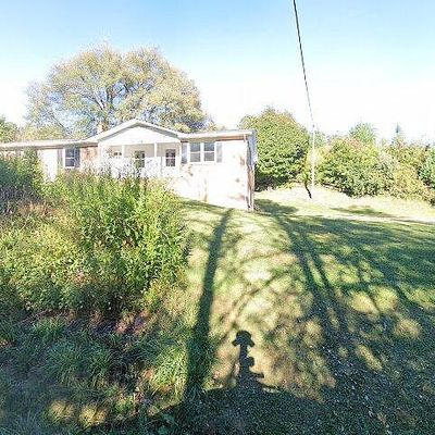 5427 Snake Creek Rd, Hillsville, VA 24343