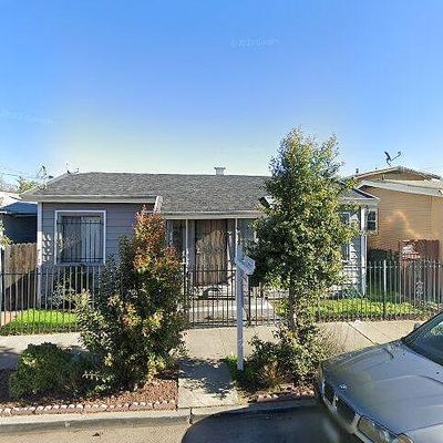 6408 Flora St, Oakland, CA 94621