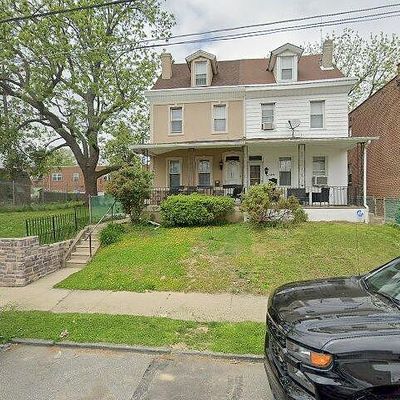 6426 Tulip St, Philadelphia, PA 19135