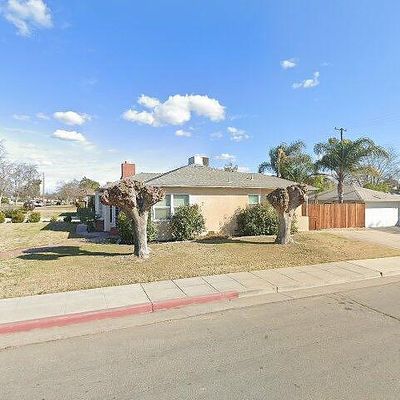 643 W Floradora Ave, Fresno, CA 93728