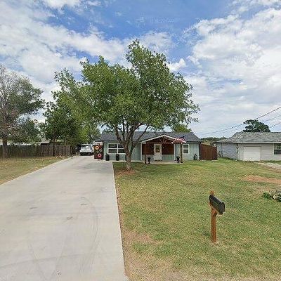 65 Edgewater Dr, Wichita Falls, TX 76308